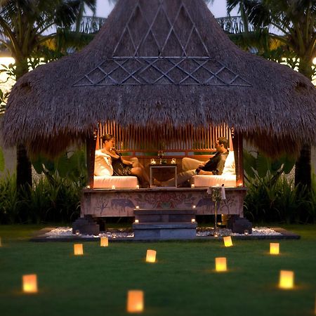 The Royal Santrian Villa Nusa Dua  Buitenkant foto