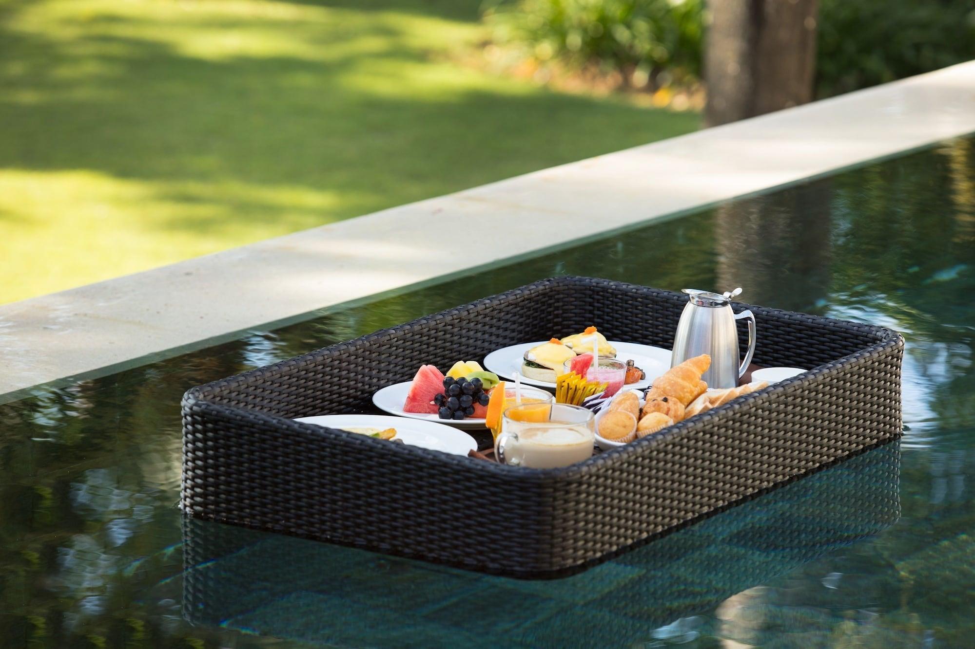 The Royal Santrian Villa Nusa Dua  Buitenkant foto