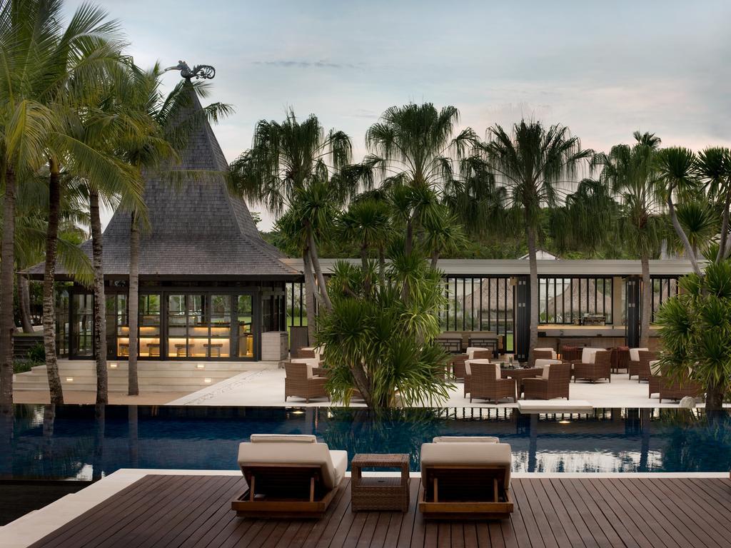 The Royal Santrian Villa Nusa Dua  Buitenkant foto